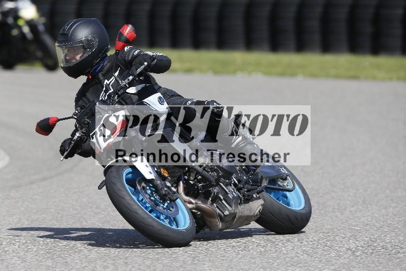 /Archiv-2025/22 06.06.2025 DISCOVER the BIKE ADR/Bike 2 gelb/72